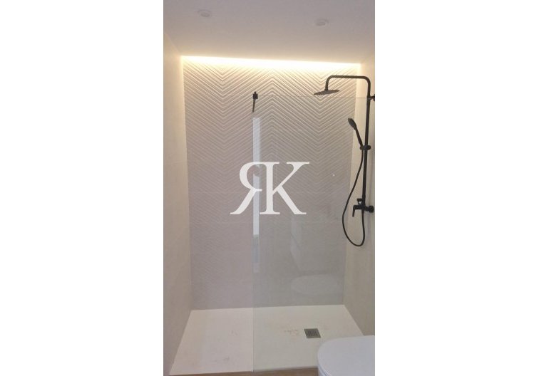 Resale - town house - Torrevieja - Aguas Nuevas