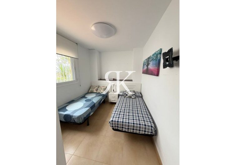 Resale - Apartment - Orihuela Costa - Villamartín