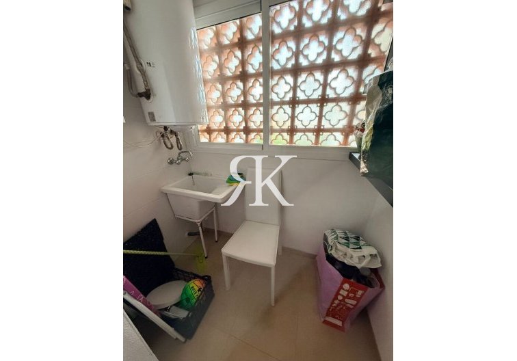 Resale - Apartment - Orihuela Costa - Villamartín