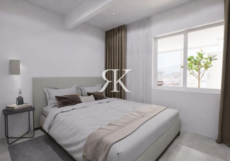 Revente - Appartement - Torrevieja - Paseo Maritimo