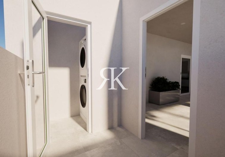 Revente - Appartement - Torrevieja - Paseo Maritimo