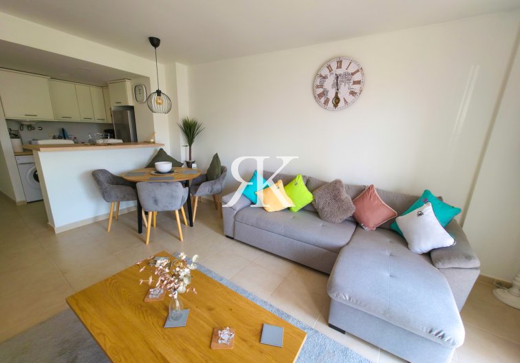 Resale - Apartment - Villamartin - Costa Blanca