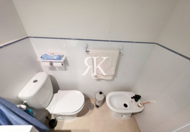 Resale - Apartment - Villamartin - Costa Blanca