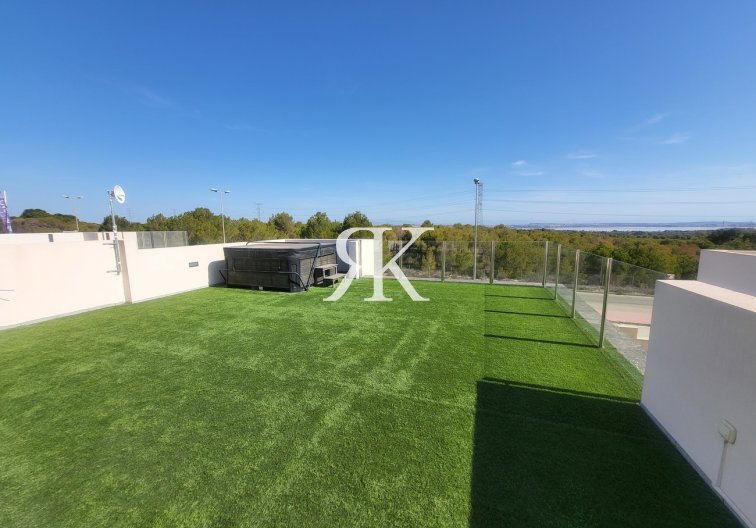 Revente - villa - Orihuela Costa - Costa Blanca