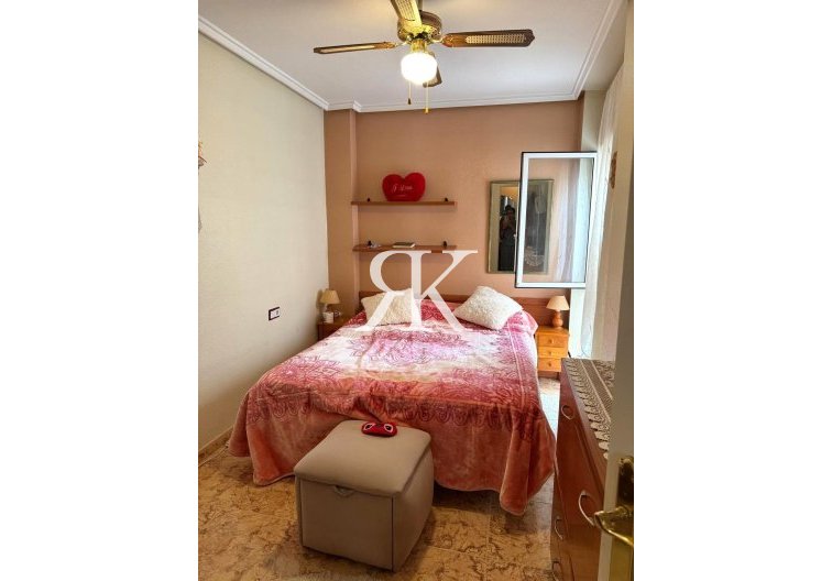 Herverkoop - Appartement - Torrevieja - Playa del Cura