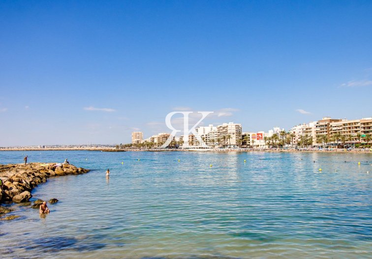 Herverkoop - Appartement - Torrevieja - Playa del Cura