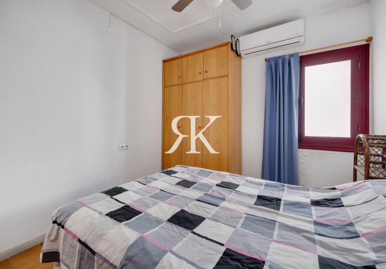 Resale - Bungalow - Torrevieja - La Mata