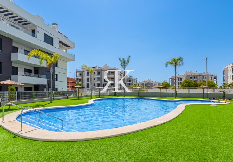 Resale - Apartment - Villamartin - Costa Blanca