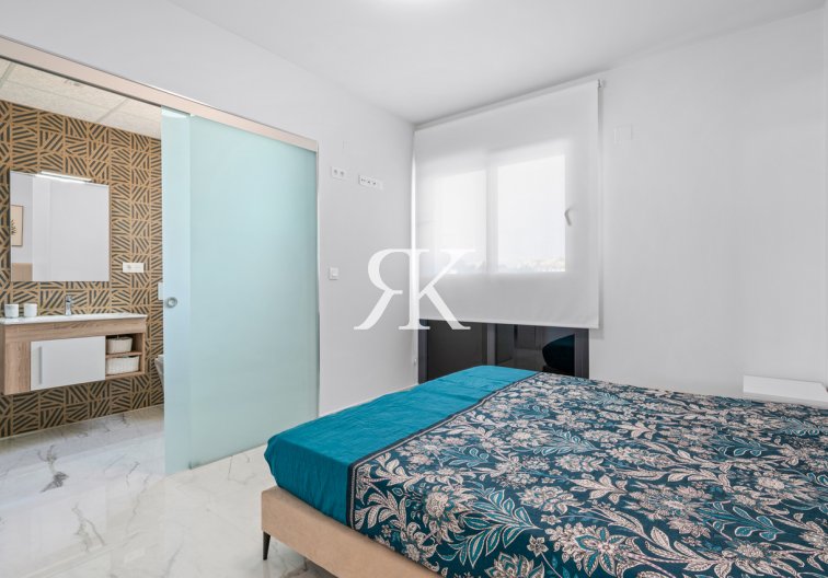 Wiederverkauf - Wohnung - Villamartin - Costa Blanca