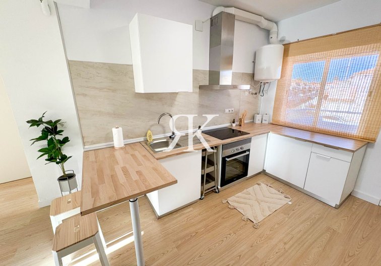 Resale - Bungalow - Orihuela Costa - Costa Blanca