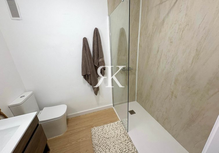 Resale - Bungalow - Orihuela Costa - Costa Blanca