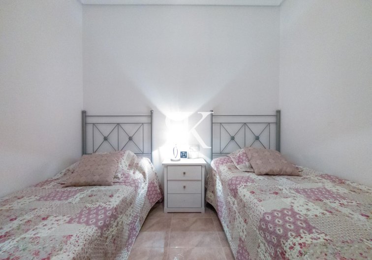 Revente - Appartement - Torrevieja - Acequion