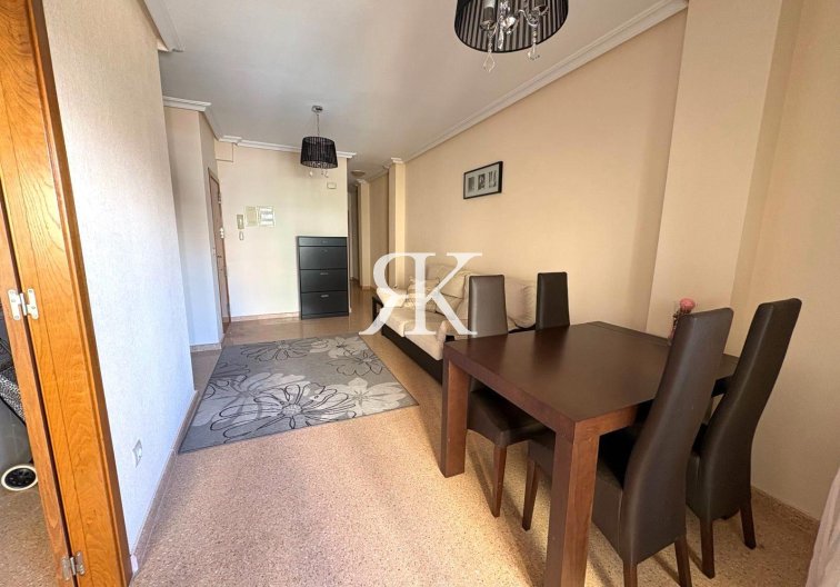 Revente - Appartement - Torrevieja - Centro