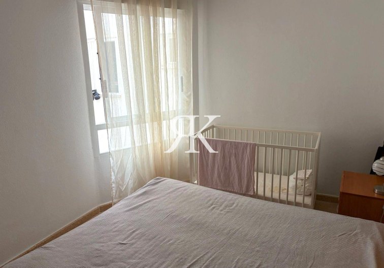 Revente - Appartement - Torrevieja - Centro