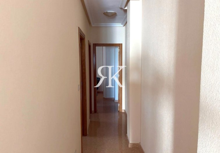 Revente - Appartement - Torrevieja - Centro