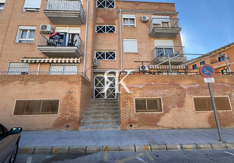 Segunda mano - Apartamento  - San Miguel de Salinas - Inland