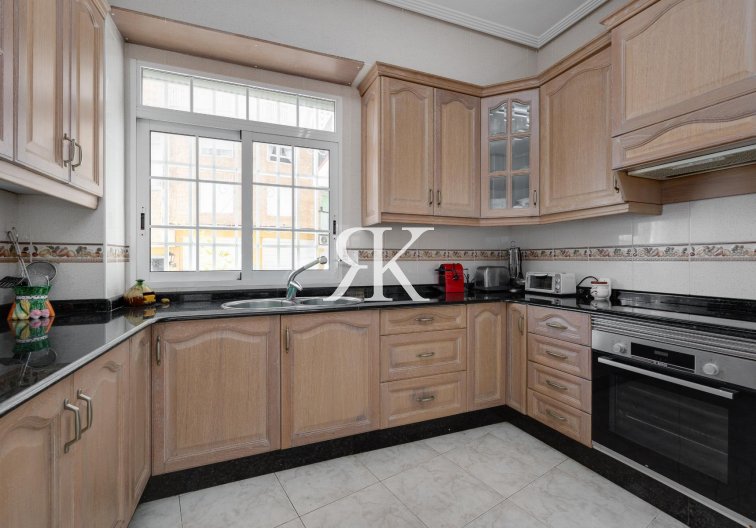 Resale - Apartment - Torrevieja - Costa Blanca