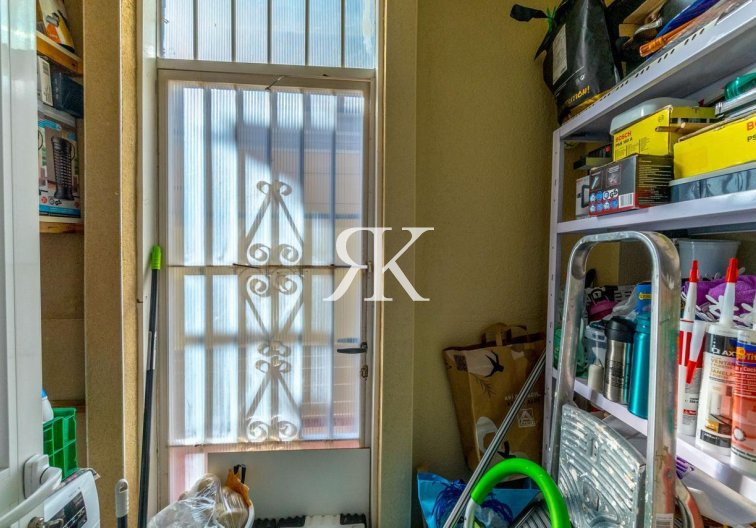 Resale - villa - Orihuela Costa - Costa Blanca