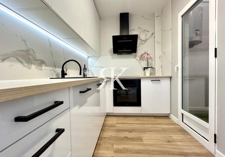 Wiederverkauf - Semi Detached - Orihuela - Inland