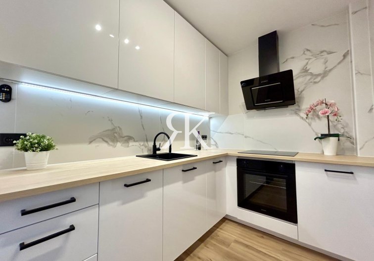 Wiederverkauf - Semi Detached - Orihuela - Inland