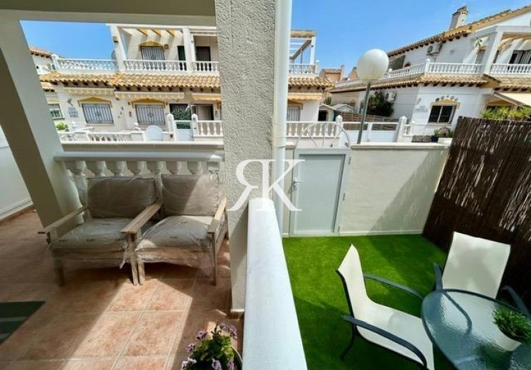 Wiederverkauf - Semi Detached - Orihuela - Inland