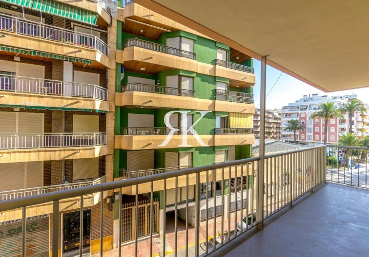 Resale - Apartment - Torrevieja - Costa Blanca