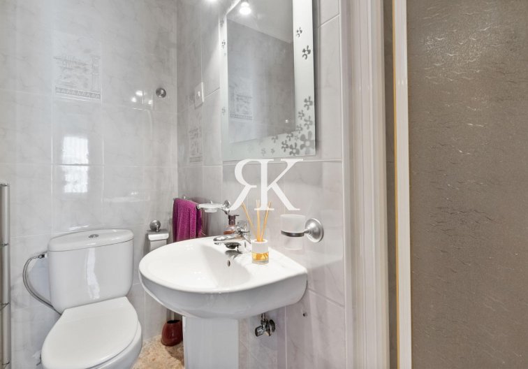 Resale - Apartment - Torrevieja - Costa Blanca