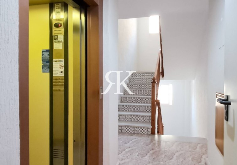 Revente - Appartement - Torrevieja - Playa del Cura