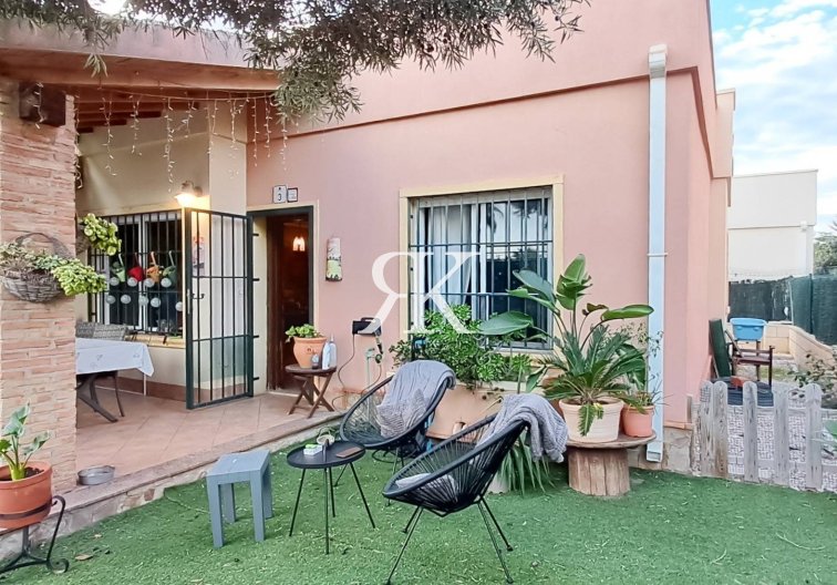 Revente - Semi Detached - Torrevieja - Parque Acuático - Sector 25