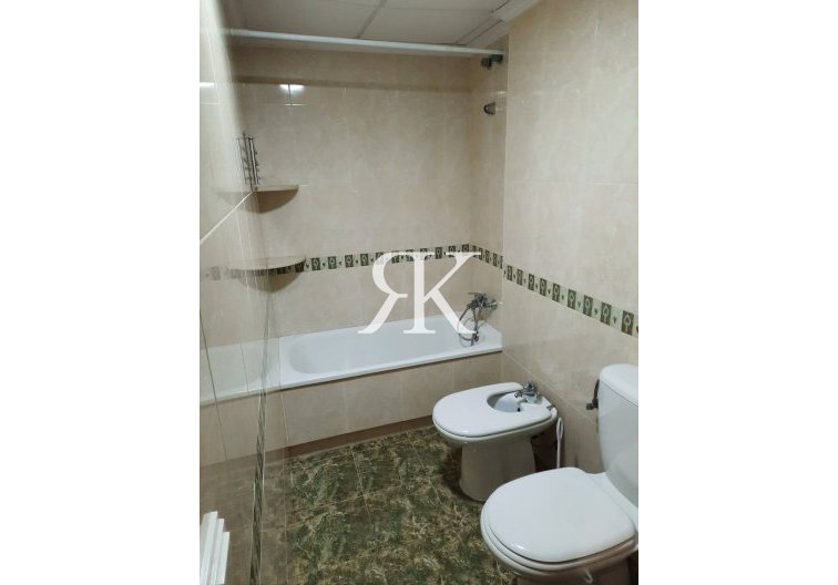 Herverkoop - Appartement - Almoradí - Colegio Canales Y Martinez