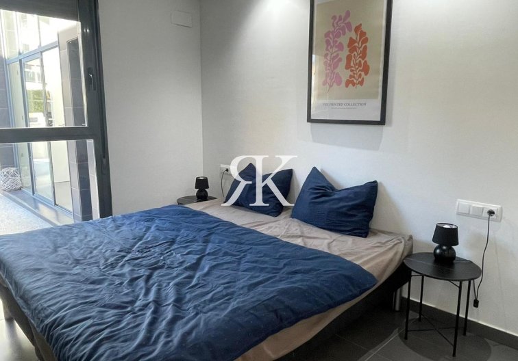 Herverkoop - villa - Villamartin - Costa Blanca