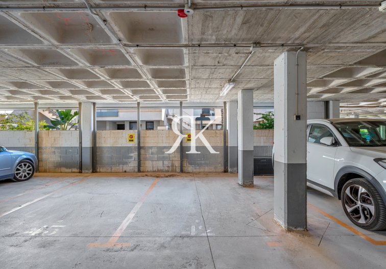 Resale - Apartment - Campoamor - Costa Blanca