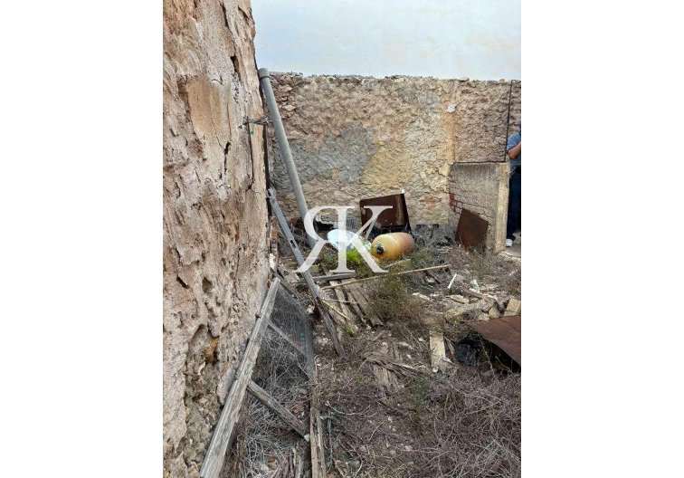 Resale - villa - Alfas del Pí - Costa Blanca