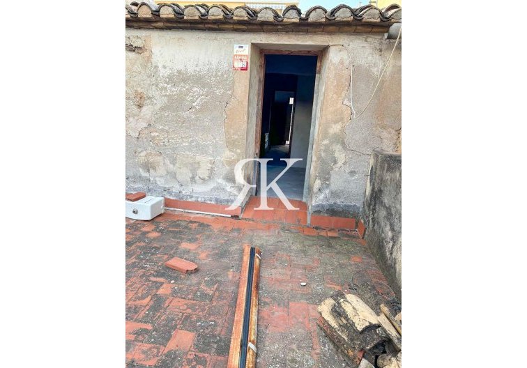 Resale - villa - Alfas del Pí - Costa Blanca