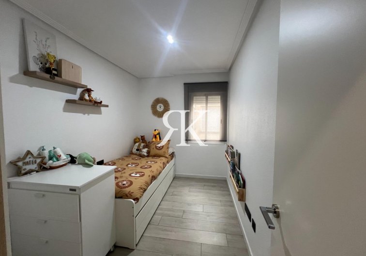 Wiederverkauf - Wohnung - Dolores - Comunidad Valenciana