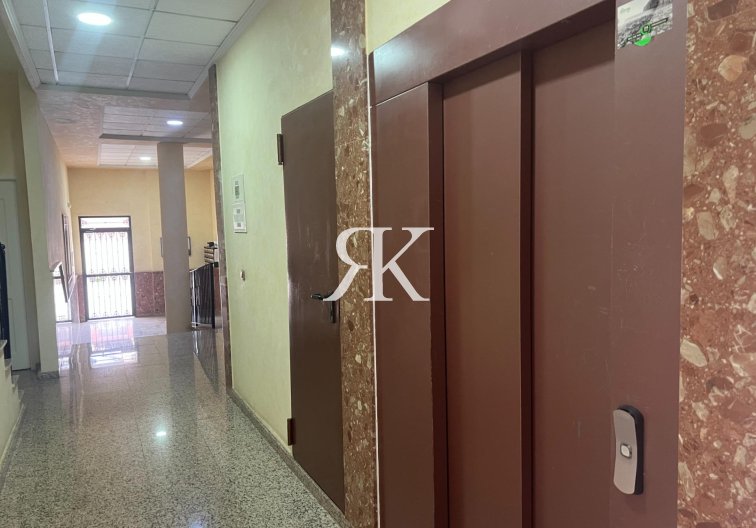 Wiederverkauf - Wohnung - Dolores - Comunidad Valenciana