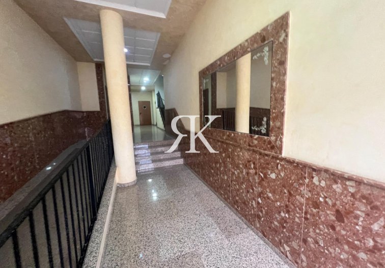 Wiederverkauf - Wohnung - Dolores - Comunidad Valenciana