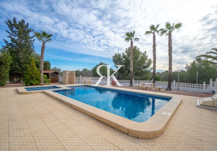 Herverkoop - villa - Algorfa - Montemar