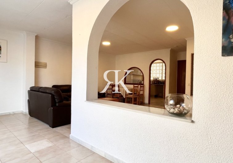 Segunda mano - town house - Torrevieja - Costa Blanca