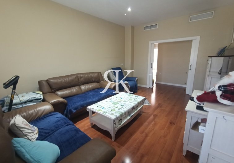 Revente - town house - Roldan - Inland