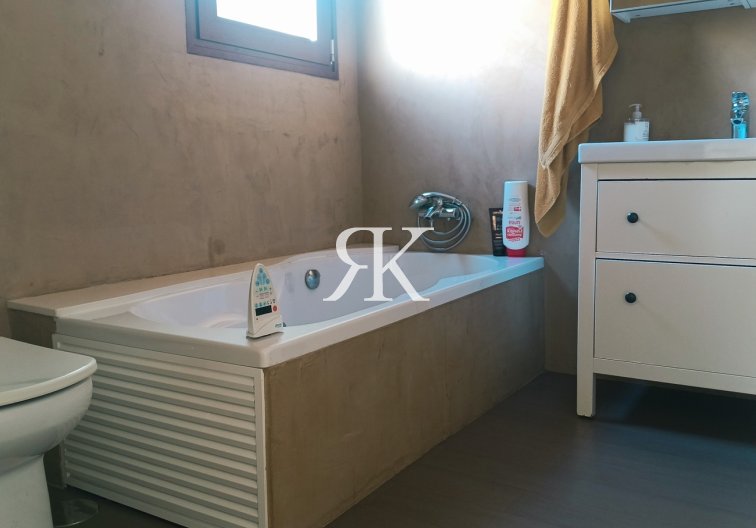 Revente - town house - Roldan - Inland