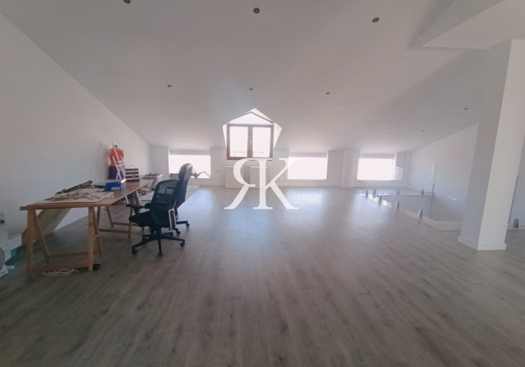 Revente - town house - Roldan - Inland