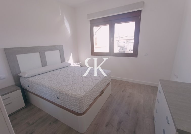 Revente - town house - Roldan - Inland