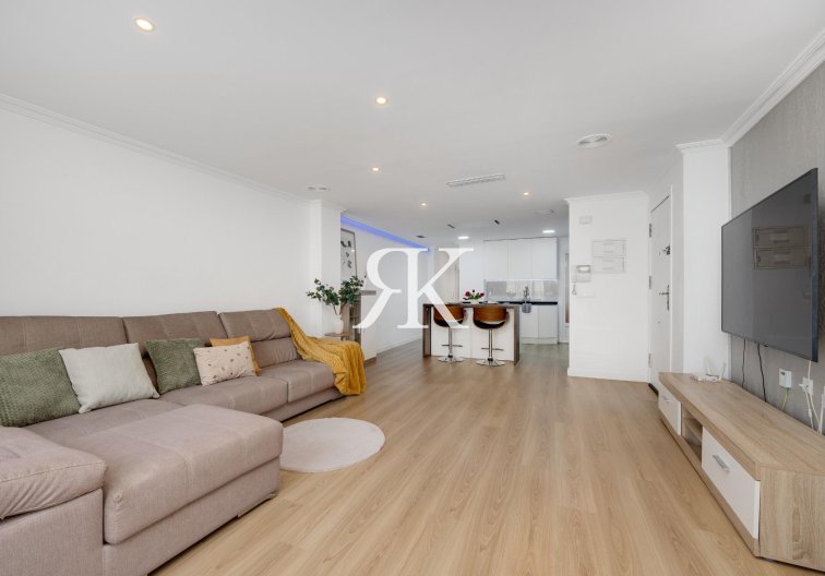 Segunda mano - Apartamento  - Torrevieja - Centro