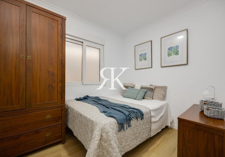 Segunda mano - Apartamento  - Torrevieja - Centro