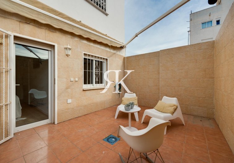 Segunda mano - Apartamento  - Torrevieja - Centro