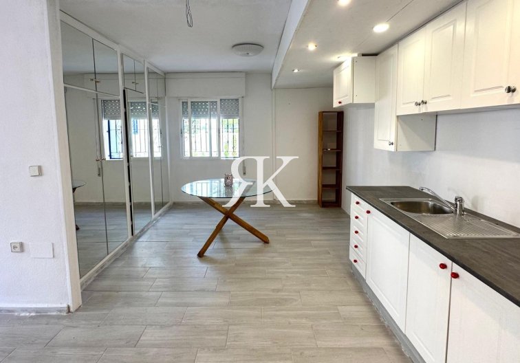 Segunda mano - town house - Torrevieja - Carrefour