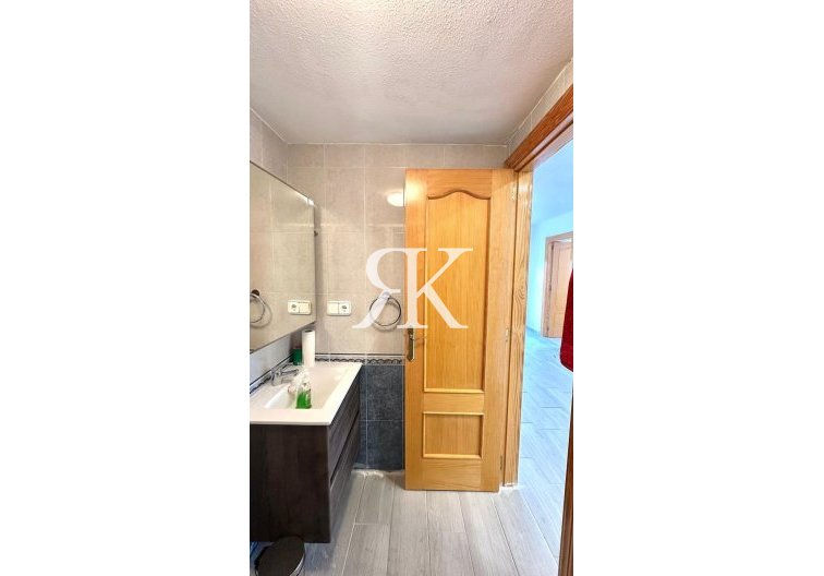 Segunda mano - town house - Torrevieja - Carrefour