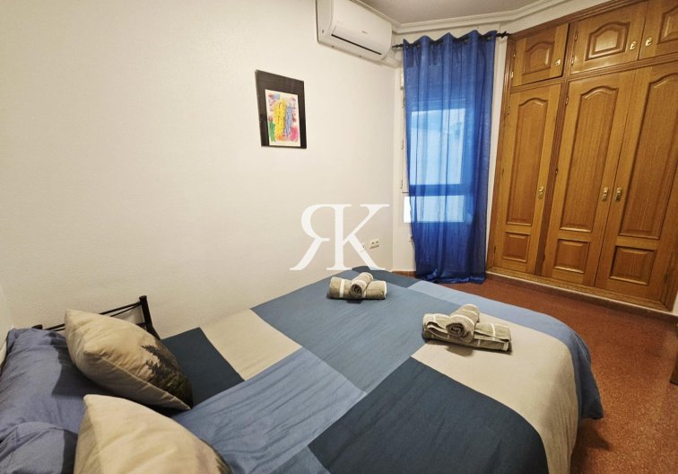 Resale - Apartment - Torrevieja - Estacion De Autobuses