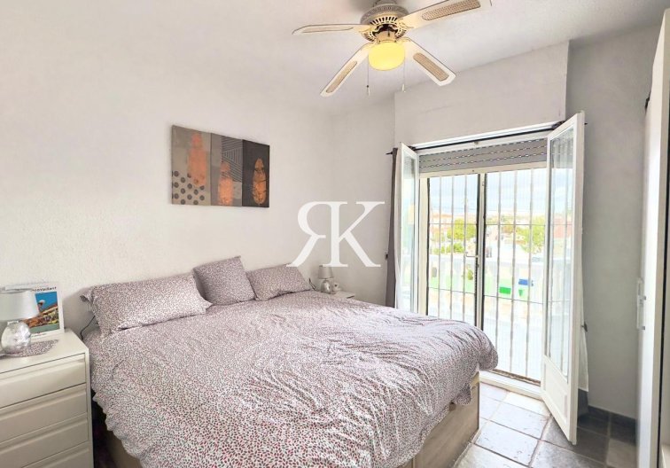 Segunda mano - town house - Torrevieja - La Siesta - El Salado - Torreta